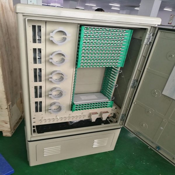 96 core capacity outdoor fiber distribution cabinet - Image 2