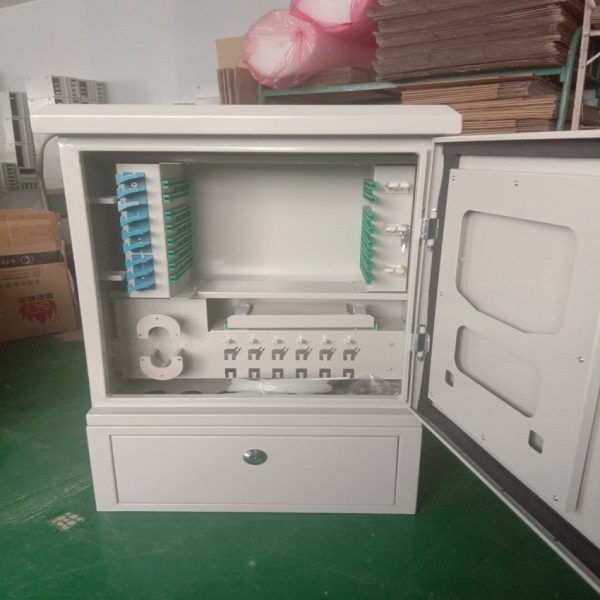 96 core capacity outdoor fiber distribution cabinet - Image 4